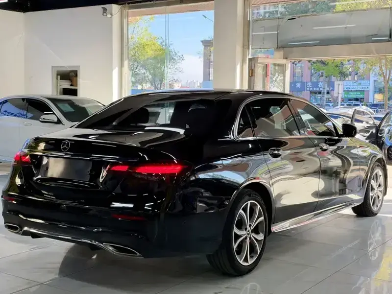 2021 Mercedes-Benz E-Класс с пробегом 72 000 км