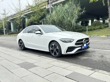 2023 Mercedes-Benz C-Класс с пробегом 50 000 км