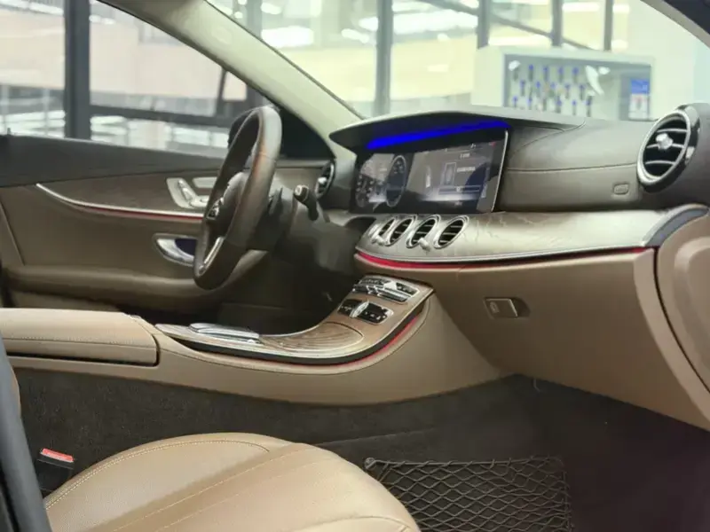 2019 Mercedes-Benz E-Класс с пробегом 120 000 км