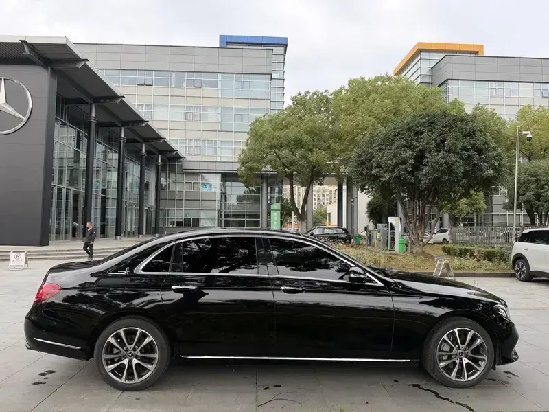 2019 Mercedes-Benz E-Класс с пробегом 72 000 км