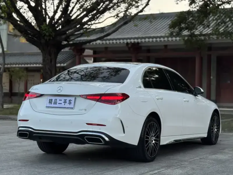 2022 Mercedes-Benz C-Класс с пробегом 40 000 км