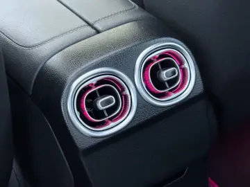 2022 Mercedes-Benz C-Класс с пробегом 40 000 км