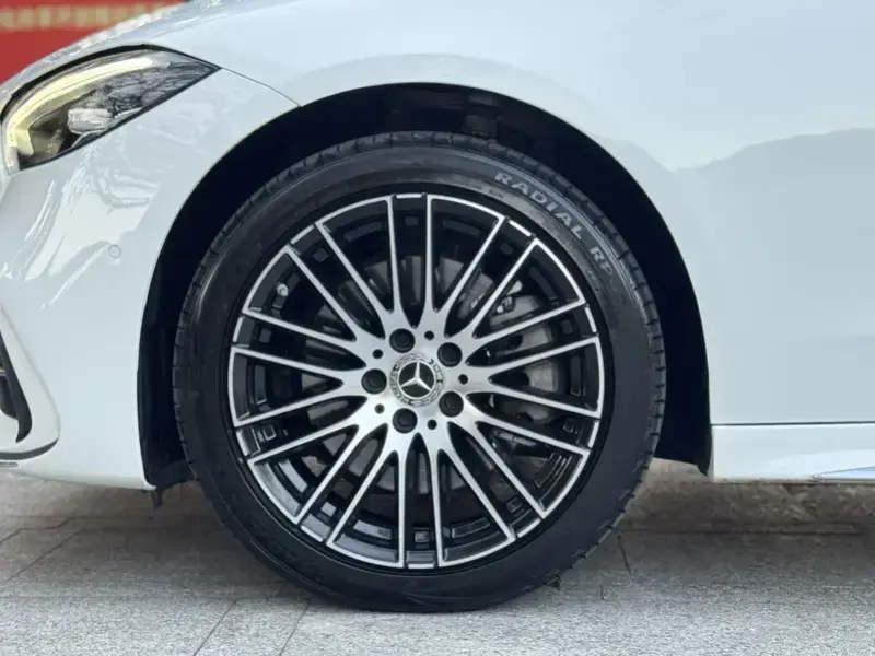 2022 Mercedes-Benz C-Класс с пробегом 40 000 км