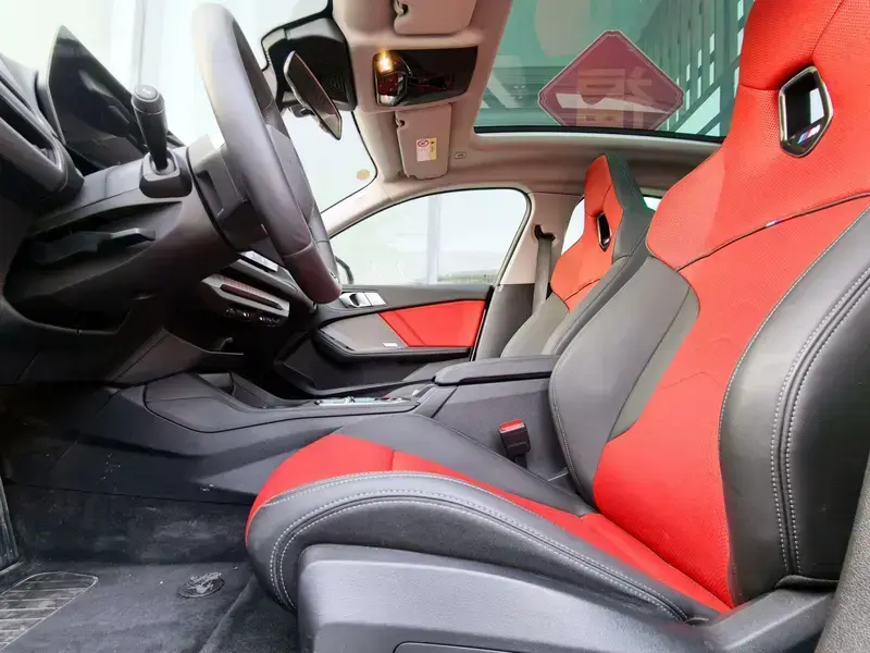 2025 BMW M235L с пробегом 9 700 км