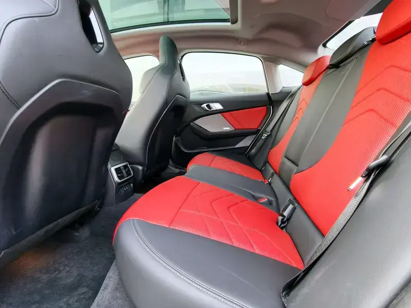 2025 BMW M235L с пробегом 9 700 км