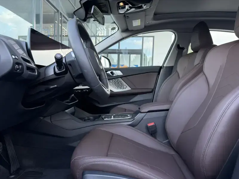 2025 BMW M235L с пробегом 12 000 км