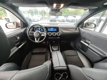 2022 Mercedes-Benz EQA с пробегом 81 000 км
