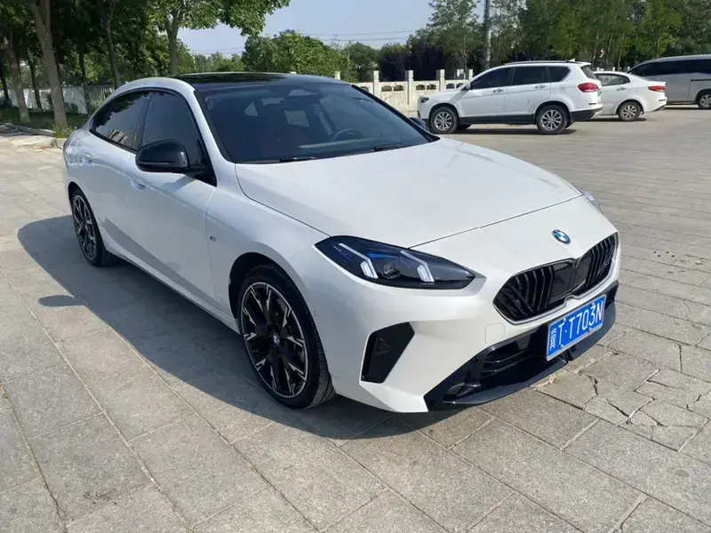 2025 BMW M235L с пробегом 6 400 км