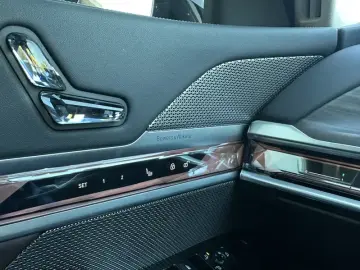 2023 BMW M760Le с пробегом 107 000 км