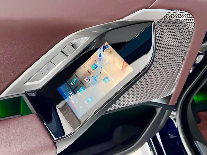 2023 BMW M760Le с пробегом 16 000 км