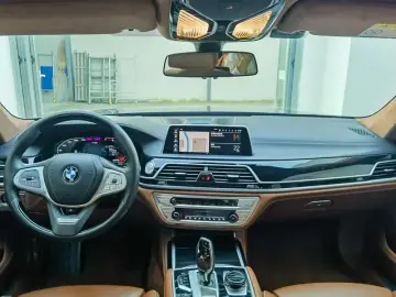 2019 BMW M760Le с пробегом 84 000 км