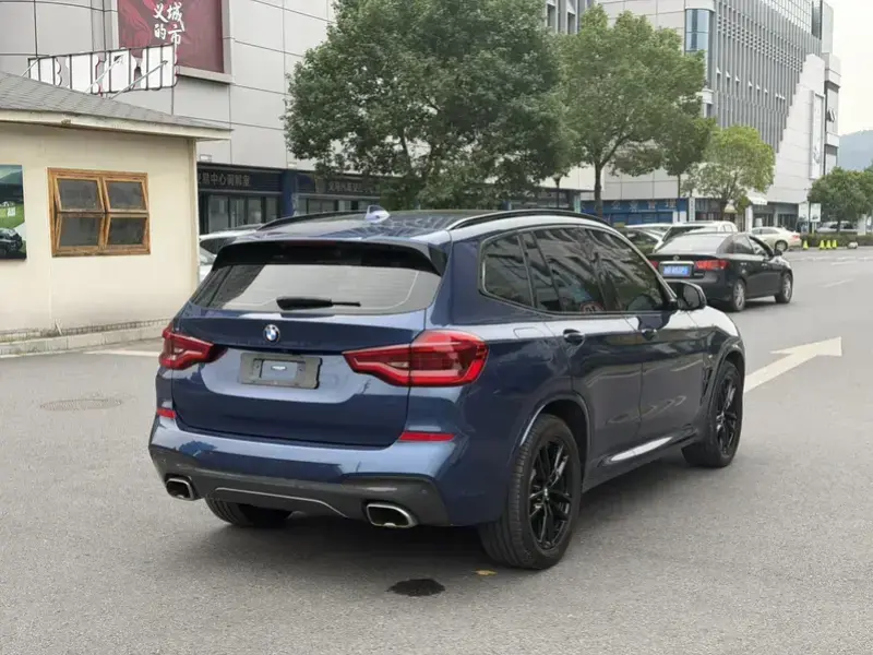 2021 BMW X3 M50 с пробегом 80 000 км