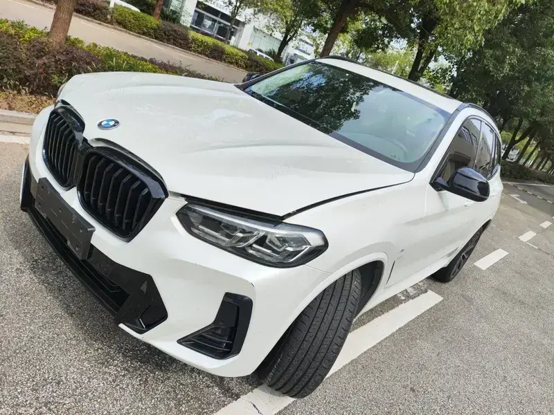 2022 BMW X3 M50 с пробегом 42 000 км