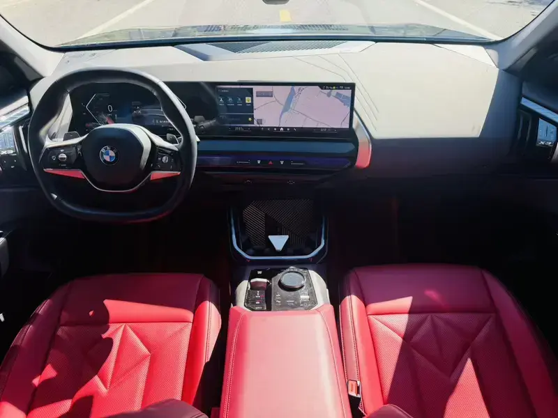 2025 BMW X3 M50 с пробегом 19 000 км