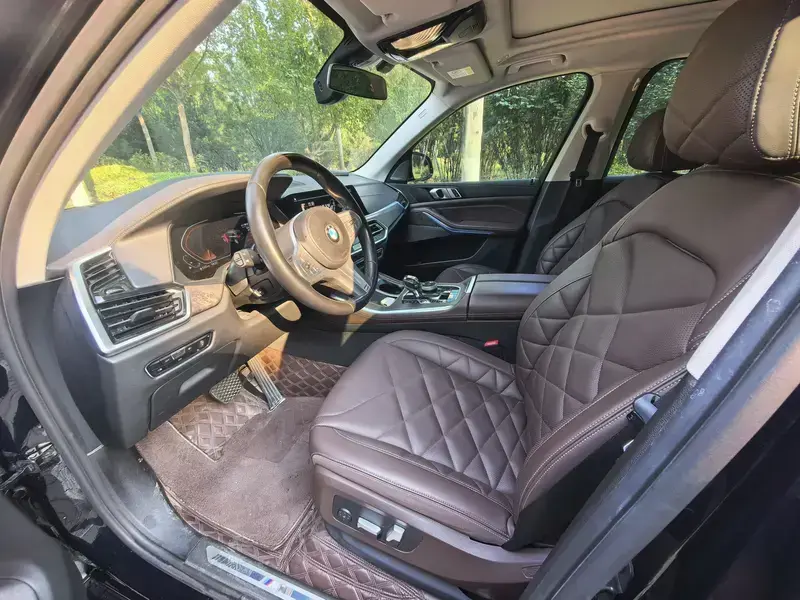 2022 BMW X5 New Energy(Imported) с пробегом 68 100 км