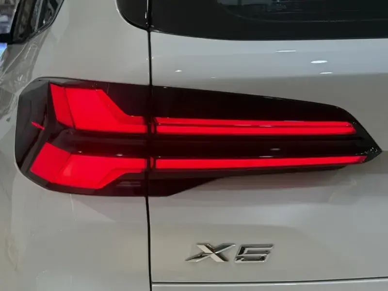 2023 BMW X5 New Energy(Imported) с пробегом 18 000 км