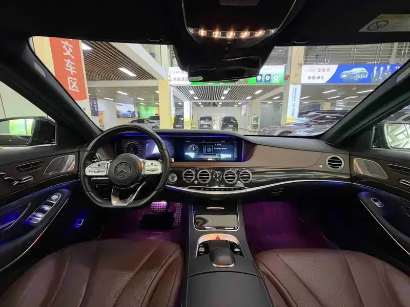 2020 Mercedes-Benz S-Класс с пробегом 222 000 км