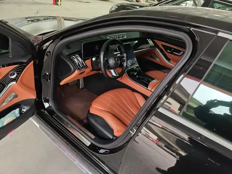 2022 Mercedes-Benz S-Класс с пробегом 64 000 км