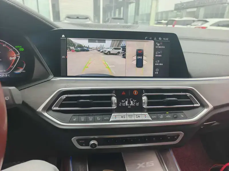 2022 BMW X5 New Energy(Imported) с пробегом 87 000 км
