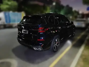 2023 BMW X5 New Energy(Imported) с пробегом 21 000 км