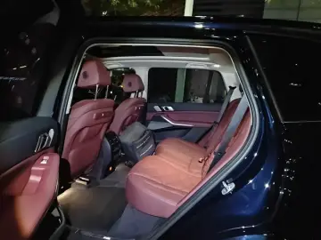 2023 BMW X5 New Energy(Imported) с пробегом 21 000 км