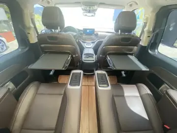 2022 Mercedes-Benz V-Класс с пробегом 31 000 км