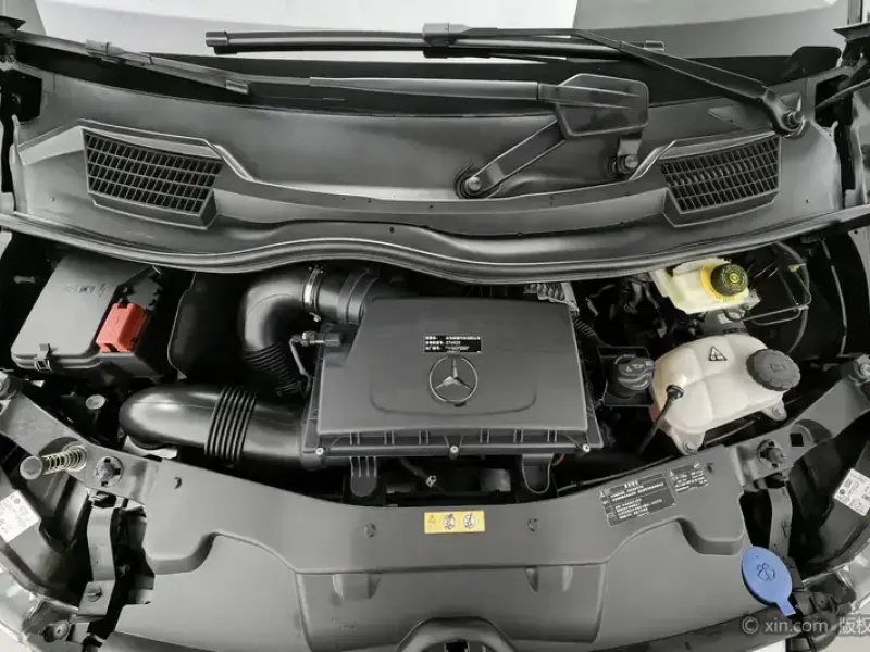2022 Mercedes-Benz V-Класс с пробегом 73 700 км