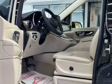 2022 Mercedes-Benz V-Класс с пробегом 31 000 км