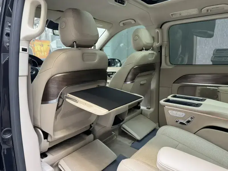 2022 Mercedes-Benz V-Класс с пробегом 208 000 км