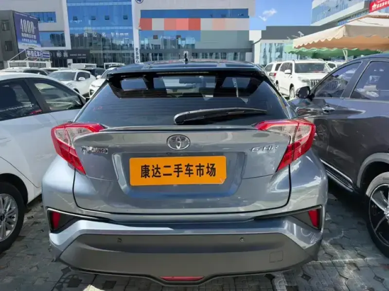 2021 Toyota C-HR с пробегом 53 000 км