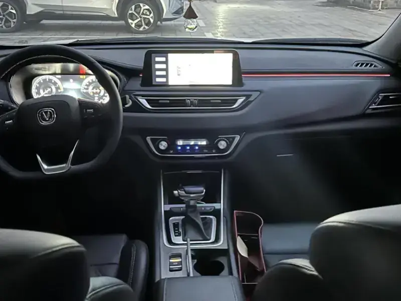 2022 Changan Ruicheng CC с пробегом 20 000 км