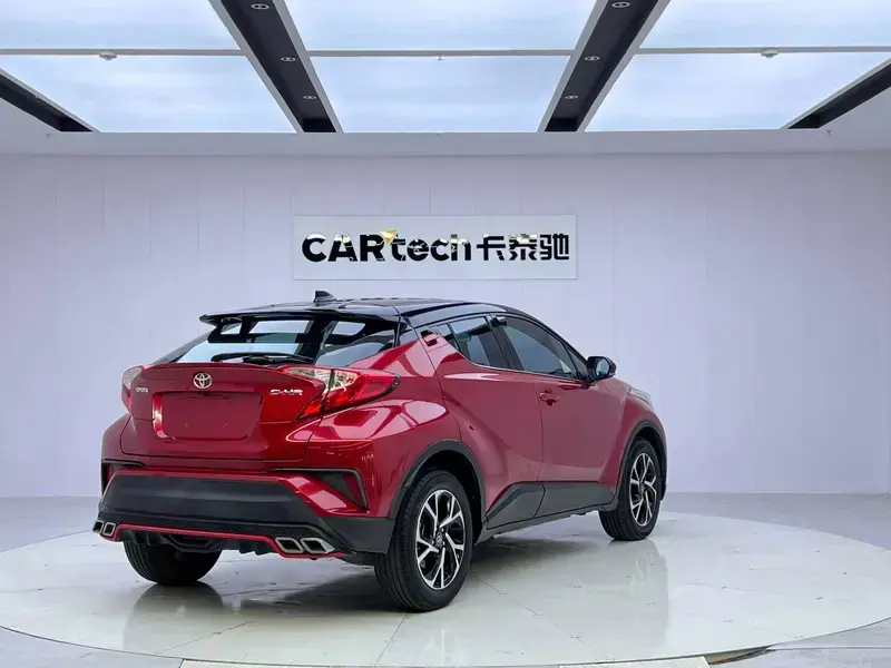 2020 Toyota C-HR с пробегом 56 000 км