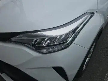 2021 Toyota C-HR с пробегом 21 000 км