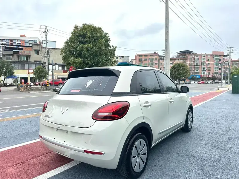 2023 Wuling Binguo с пробегом 20 000 км