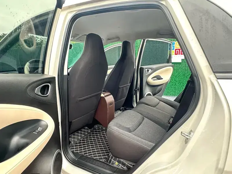 2023 Wuling Binguo с пробегом 20 000 км