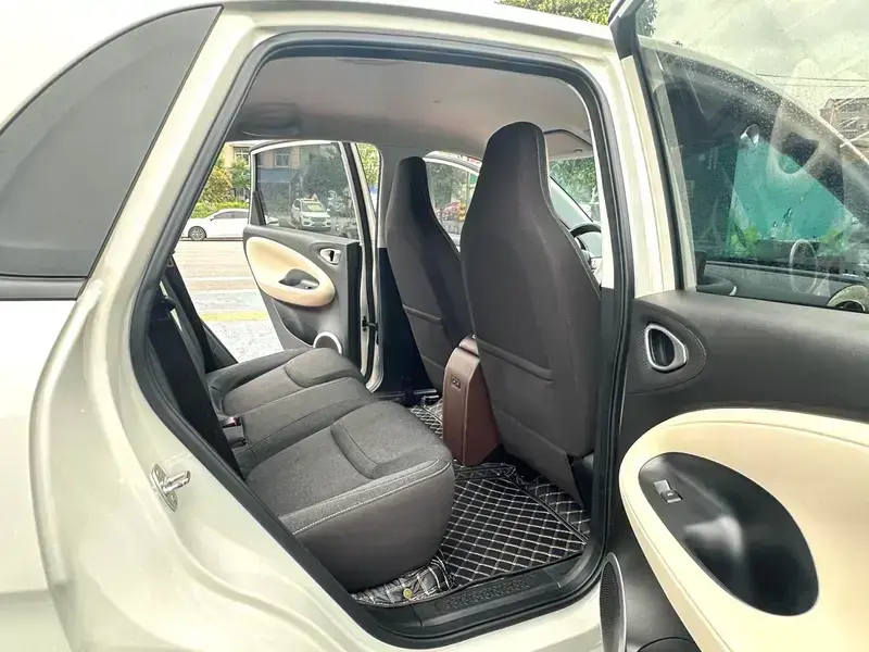 2023 Wuling Binguo с пробегом 20 000 км