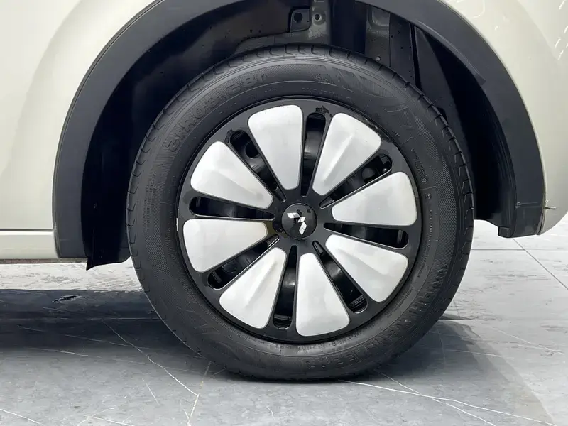 2023 Wuling Binguo с пробегом 41 800 км