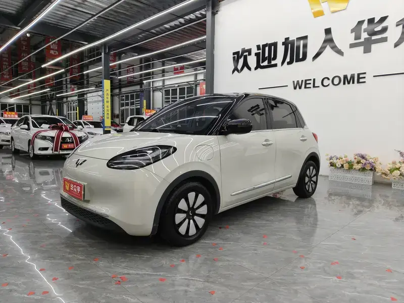 2023 Wuling Binguo с пробегом 16 000 км