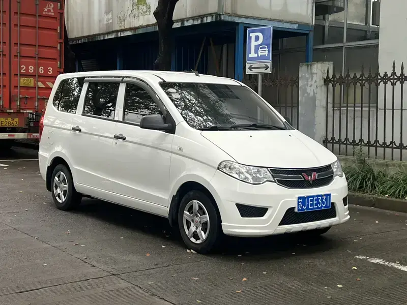2020 Wuling Hongguang с пробегом 70 000 км