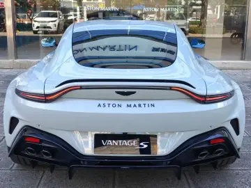 2026 Aston Martin Vantage с пробегом 100 км