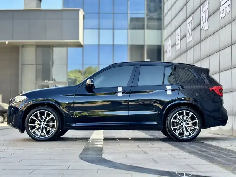 2023 BMW X3 M40i с пробегом 42 000 км