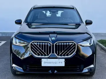 2025 BMW X3 M40i с пробегом 21 000 км