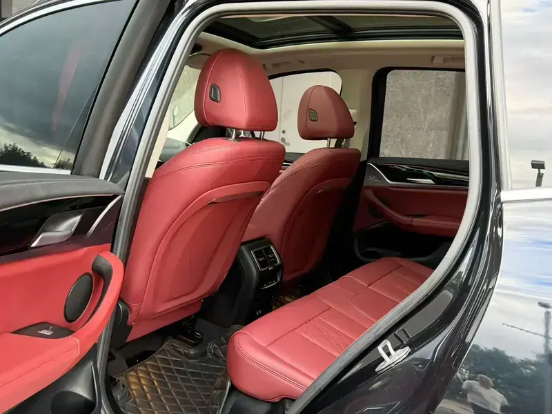 2022 BMW X3 M40i с пробегом 35 000 км