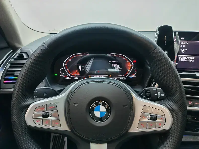 2022 BMW X3 M40i с пробегом 61 000 км