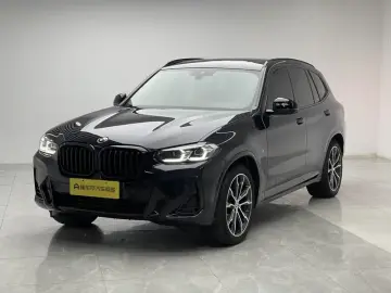 BMW X3 M40i