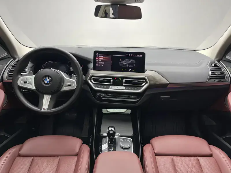 2023 BMW X3 M40i с пробегом 67 800 км