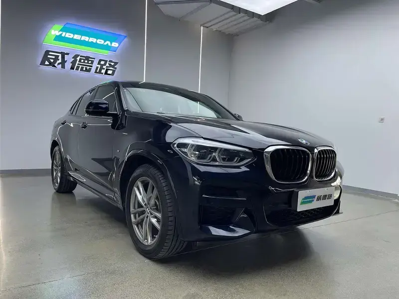 2020 BMW X4 M40i с пробегом 63 800 км