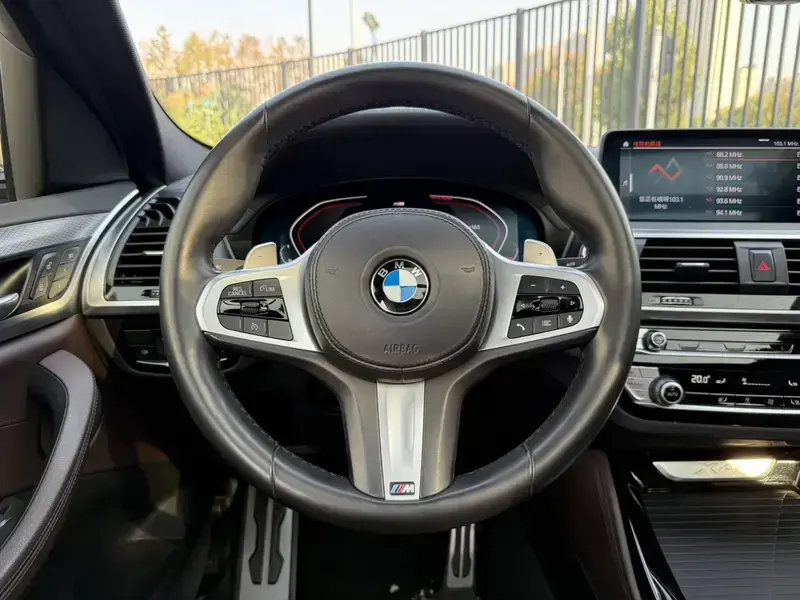 2020 BMW X4 M40i с пробегом 57 000 км