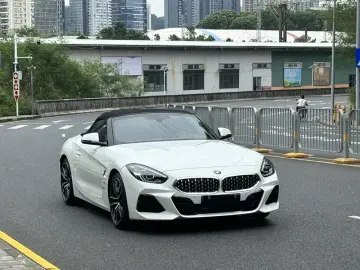 2023 BMW Z4 M40i с пробегом 10 000 км