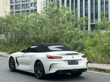2023 BMW Z4 M40i с пробегом 10 000 км
